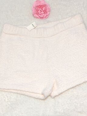 aerie Cozy Marshmallow White Cream Fuzzy Knit Shorts in Pale Pink NWT L